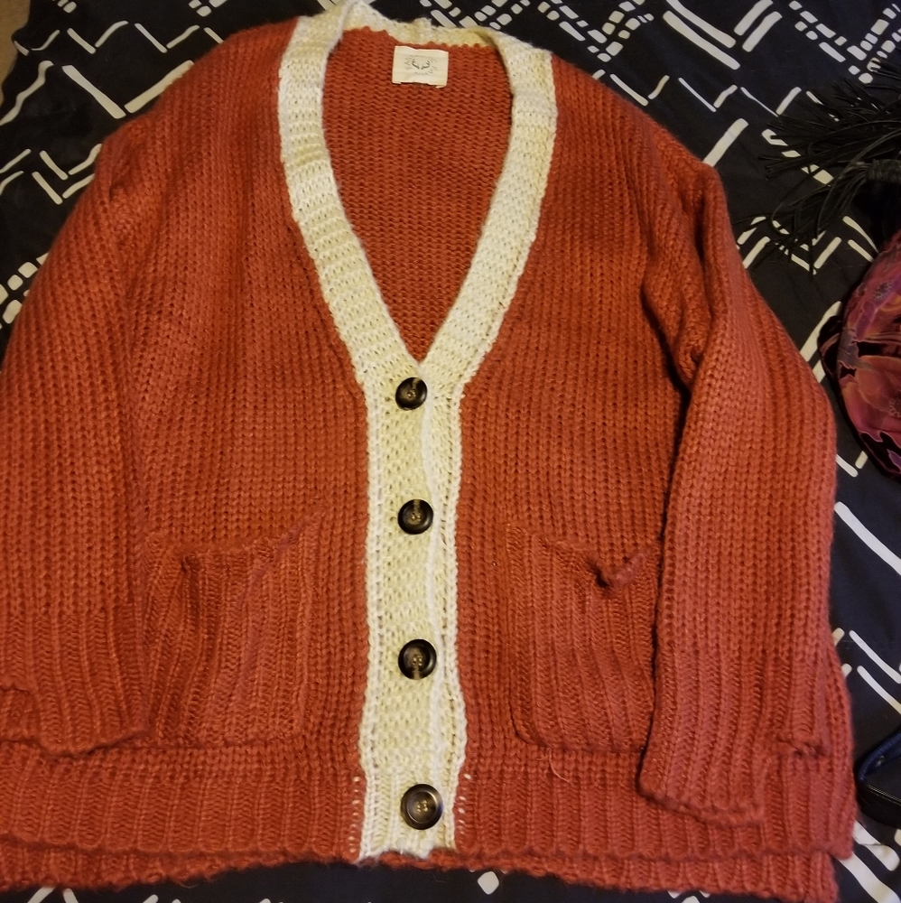 Super cute cardigan from Three Birds Nest.